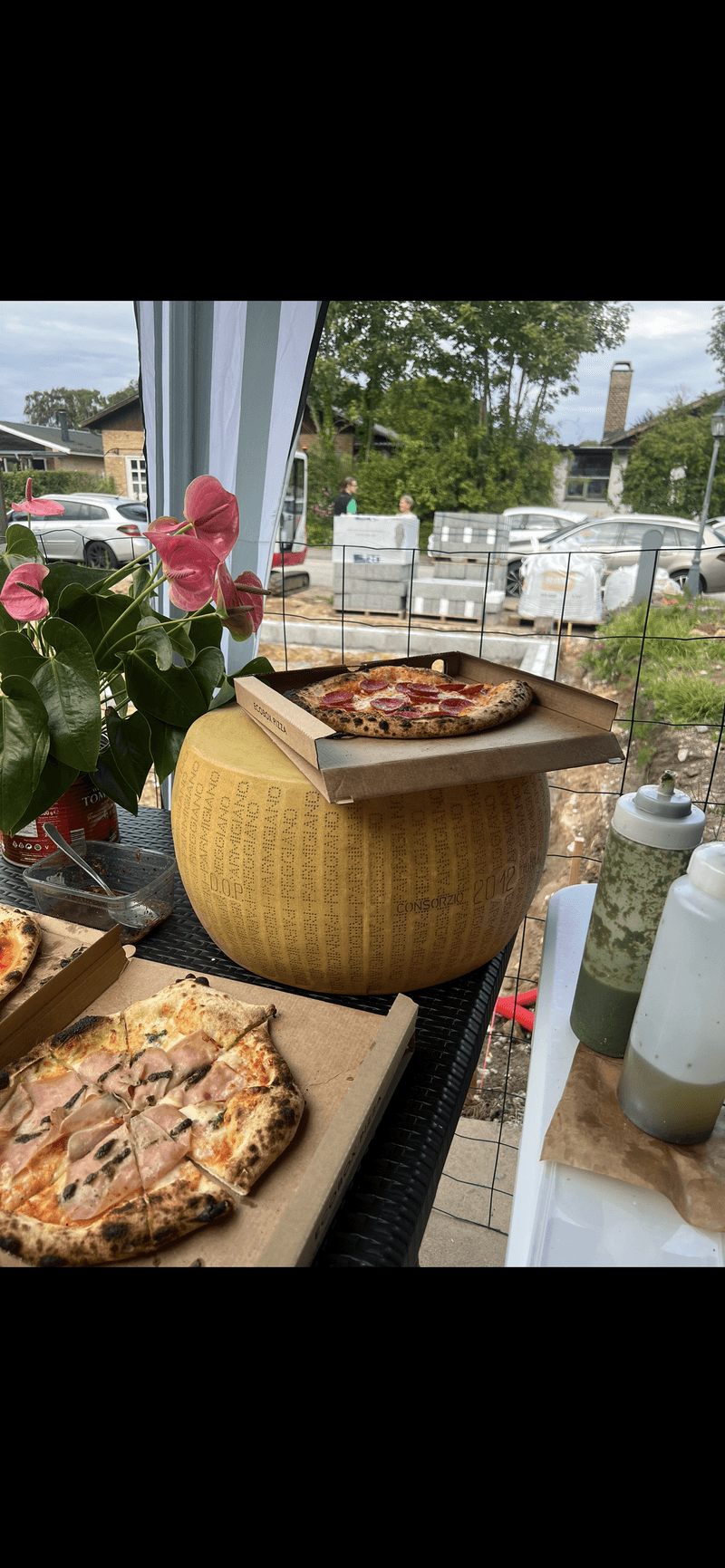 Pizza Crew leverer pizza catering til studenterfejring